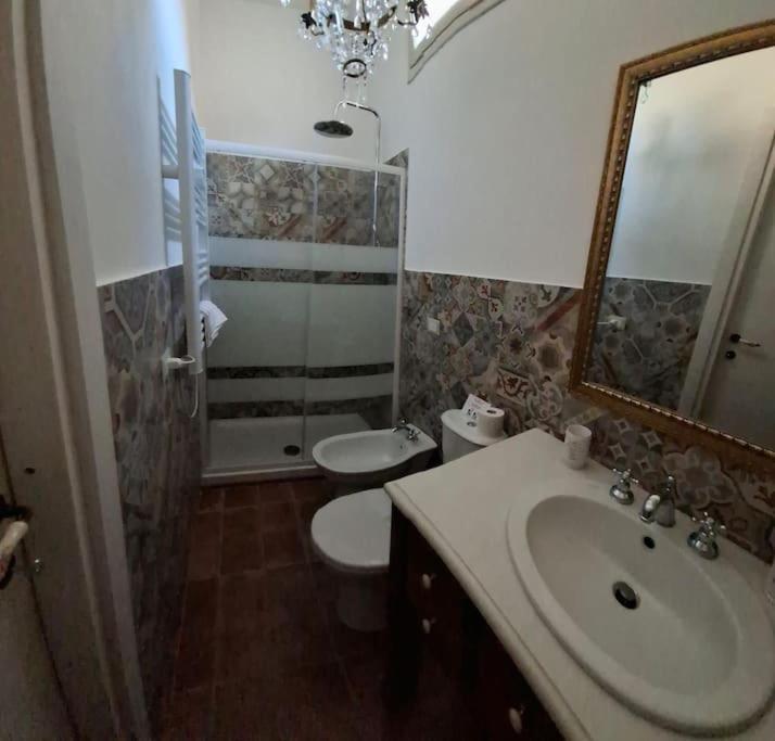 Casa Vacanze Vico Minaudo Катания Экстерьер фото